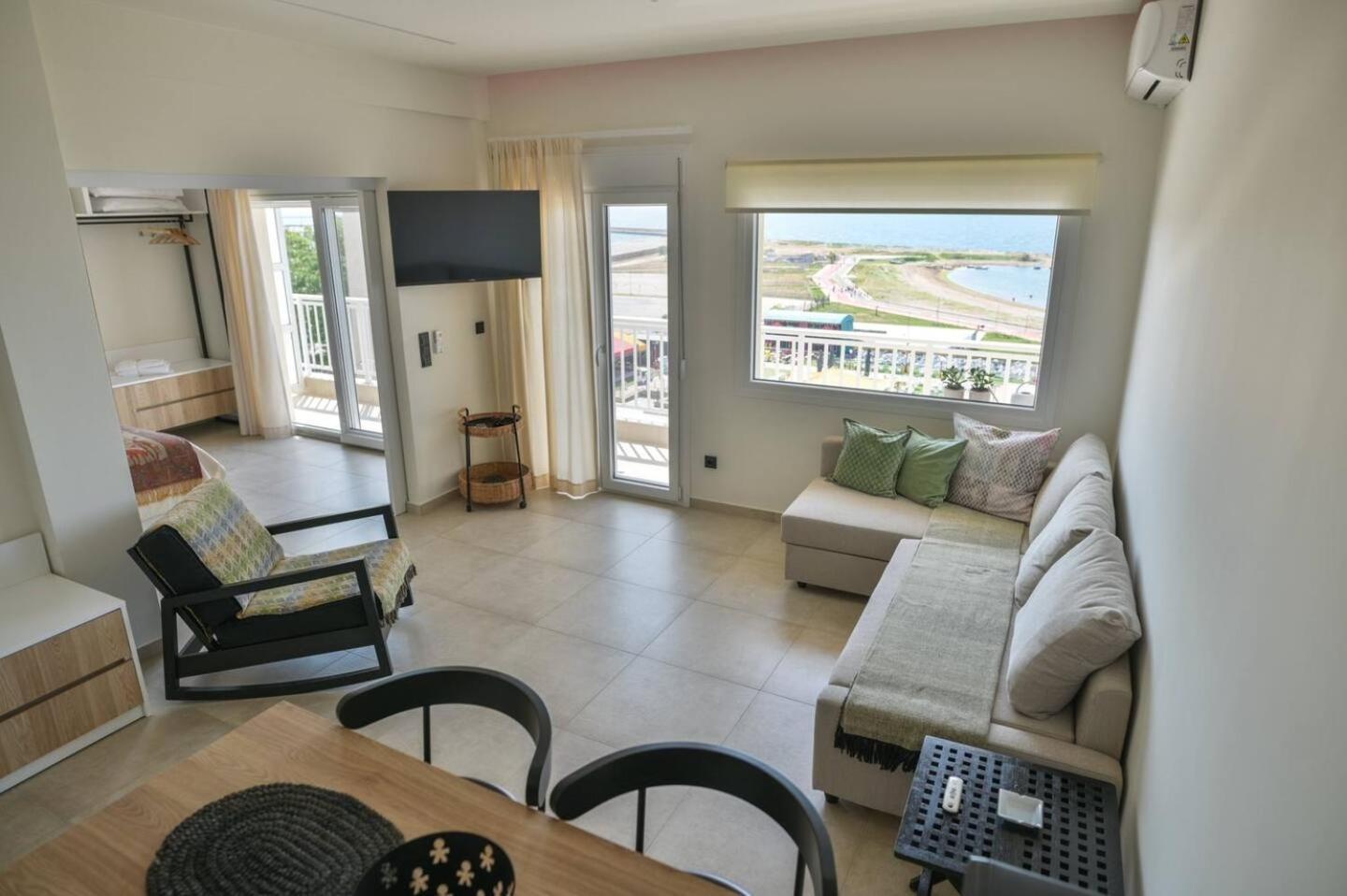 Lighthouse Apartments Alexandroupoli Eksteriør billede