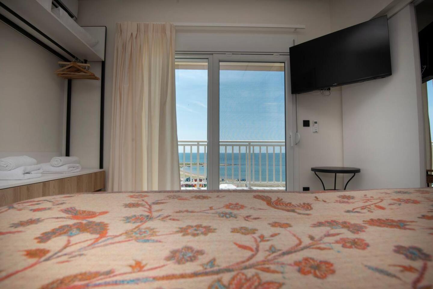 Lighthouse Apartments Alexandroupoli Eksteriør billede